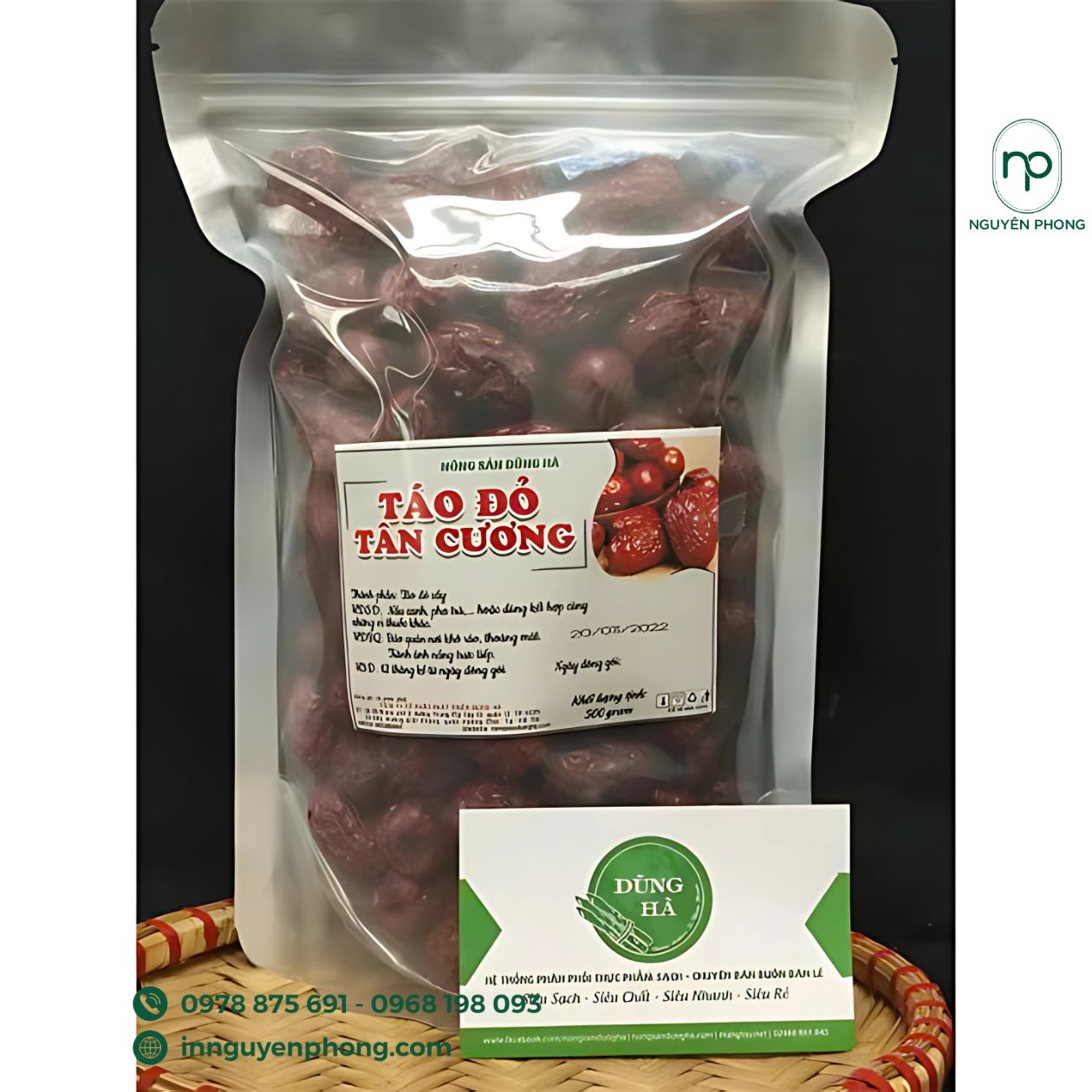 Mẫu tem dán táo đỏ